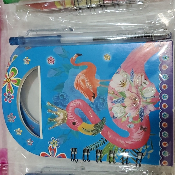 New Variety Notebook with Pen for girl or boy - Picture 6 of 10